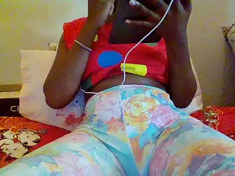 Snapshot of Lunateddy chatting on 25, 2, 2026 Lunateddy online show from 25, 2, 2026