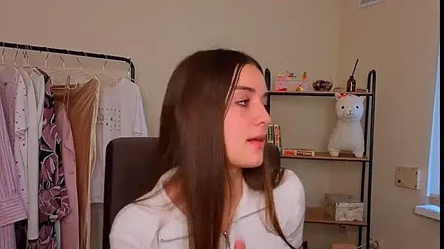 Snapshot of ClaraaHowell chatting on 12, 2, 2026 ClaraaHowell online show from 12, 2, 2026