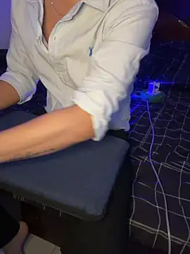 traidep3chan online show from 9, 3, 2026