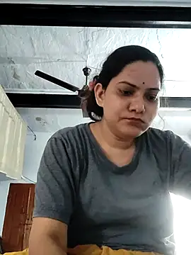 Anushka Singh0 online show from 28, 6, 2026