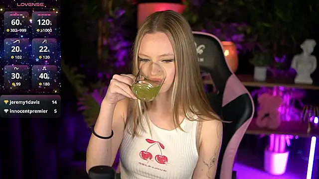 SweetDaisy me online show from 28, 2, 2026