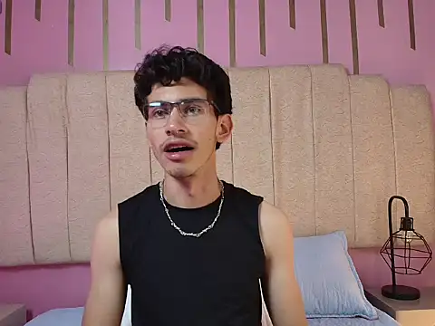 skinny jean  online show from 27, 2, 2026