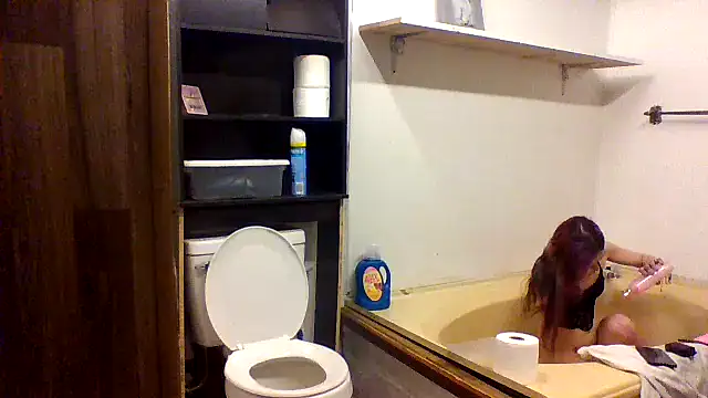 Snapshot of issyamazin chatting on 17, 2, 2026 issyamazin online show from 17, 2, 2026