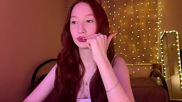 stella foxi online show from 13, 3, 2026