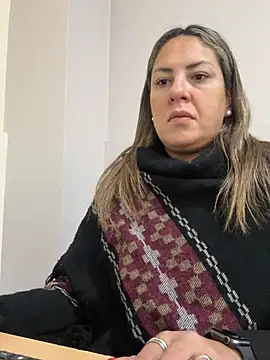 leona-david online show from 2, 7, 2026