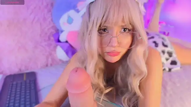 angelina honey  online show from 23, 6, 2026