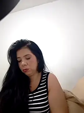 Snapshot of Victoria42 chatting on 17, 3, 2026 Victoria42 online show from 17, 3, 2026