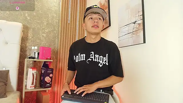 Dark Nico online show from 1, 5, 2026