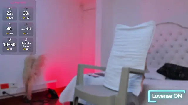 Snapshot of AustinKnox chatting on 6, 3, 2026 AustinKnox online show from 6, 3, 2026