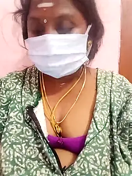 Snapshot of tamilkaviya431 chatting on 3, 3, 2026 tamilkaviya431 online show from 3, 3, 2026