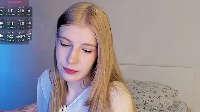 Snapshot of WetKaylaa chatting on 22, 3, 2026 WetKaylaa online show from 22, 3, 2026