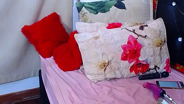 MaturePrettyLady01 online show from 24, 6, 2026