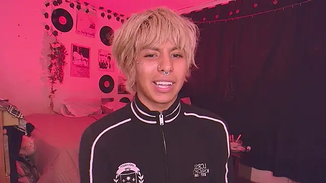 Snapshot of prince_oliverr chatting on 17, 2, 2026 prince oliverr online show from 17, 2, 2026