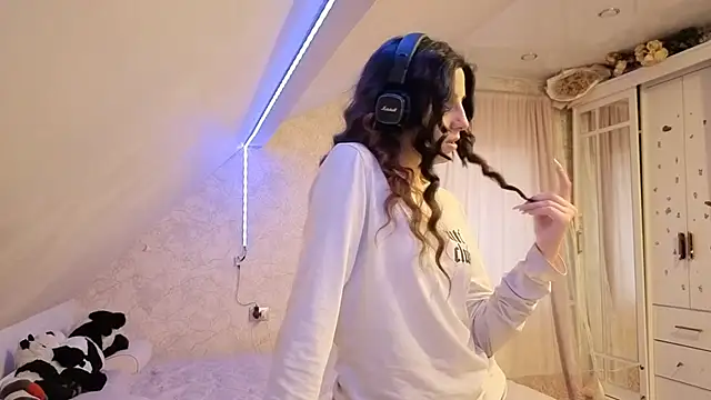 Blissmissataeses online show from 22, 3, 2026