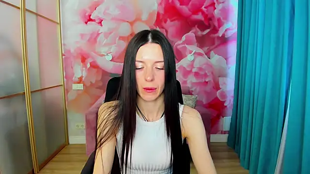 NoirDiva online show from 5, 5, 2026