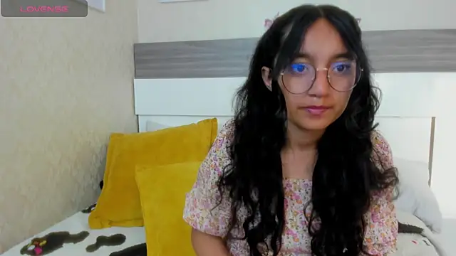 Emilyblussh online show from 23, 2, 2026