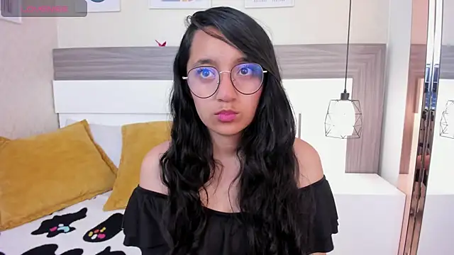 Emilyblussh online show from 3, 3, 2026