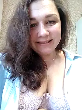 Snapshot of Susan8421 chatting on 13, 3, 2026 Susan8421 online show from 13, 3, 2026