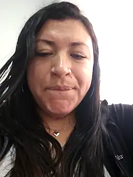 Ayleen Miller online show from 18, 3, 2026