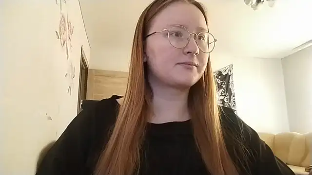 AnikaLipps online show from 30, 4, 2026