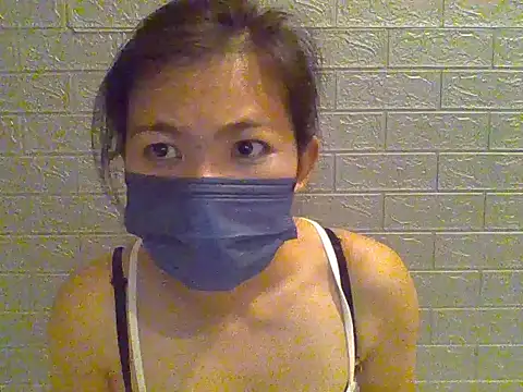 Snapshot of strong-girl93 chatting on 27, 2, 2026 strong-girl93 online show from 27, 2, 2026