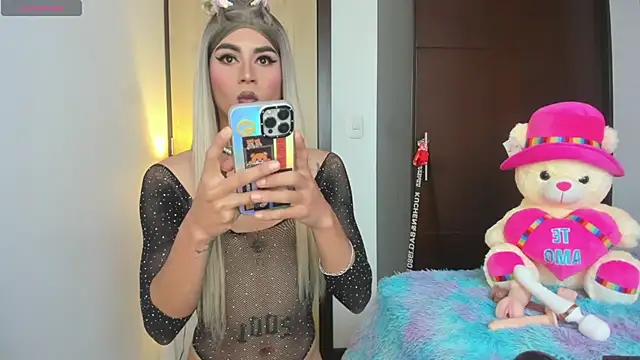 Snapshot of alisoondrean_ chatting on 20, 2, 2026 alisoondrean online show from 20, 2, 2026