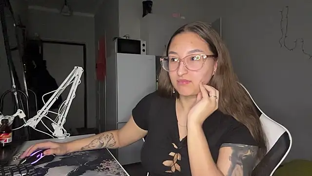 Snapshot of YettaUrive chatting on 27, 2, 2026 YettaUrive online show from 27, 2, 2026