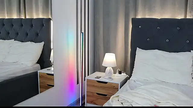 VikkyVonn online show from 17, 7, 2026
