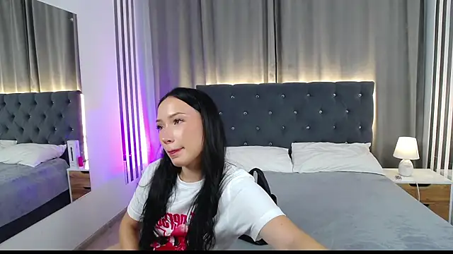 VikkyVonn online show from 4, 8, 2026