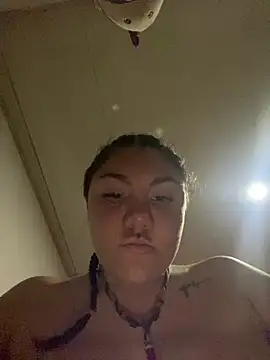 ZoE-sweettt online show from 19, 4, 2026