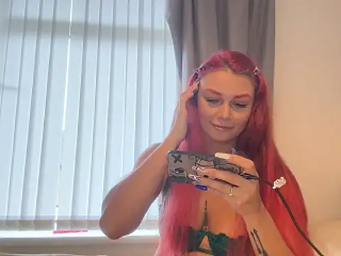 FoxyValentine online show from 27, 6, 2026