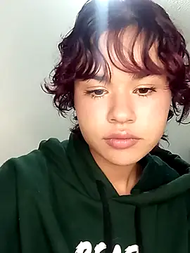 Snapshot of Belladona_nyx chatting on 7, 3, 2026 Belladona nyx online show from 7, 3, 2026