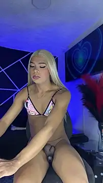 Snapshot of ThaliGirl21 chatting on 13, 7, 2026 ThaliGirl21 online show from 13, 7, 2026