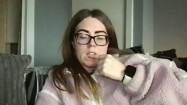 Snapshot of CurvyBx chatting on 16, 3, 2026 CurvyBx online show from 16, 3, 2026