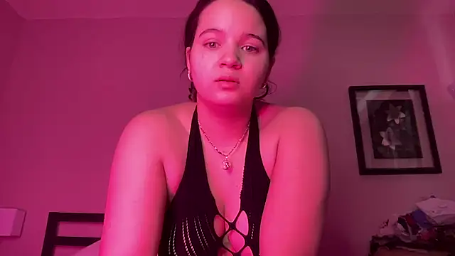 Snapshot of SoyOceanne chatting on 4, 3, 2026 SoyOceanne online show from 4, 3, 2026