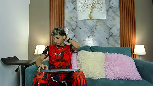 YOUNG BOYS HELL online show from 1, 3, 2026