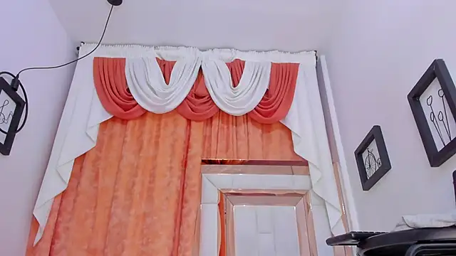 Snapshot of kimberly_xoxo_3 chatting on 7, 3, 2026 kimberly xoxo 3 online show from 7, 3, 2026