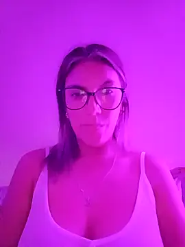 Snapshot of Silreinadorada chatting on 13, 3, 2026 Silreinadorada online show from 13, 3, 2026