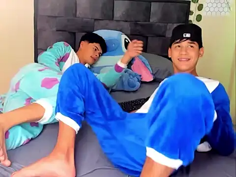 Snapshot of Stiben_coll12 chatting on 7, 3, 2026 Stiben coll12 online show from 7, 3, 2026