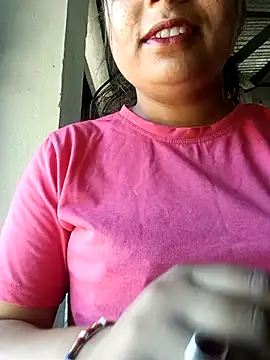 Snapshot of taniya0 chatting on 8, 3, 2026 taniya0 online show from 8, 3, 2026