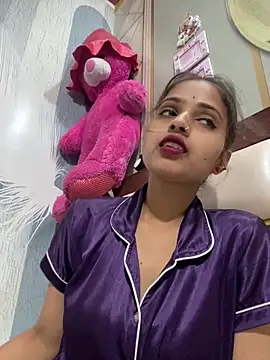 samayra1144 online show from 28, 4, 2026