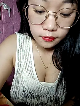 Snapshot of Eye-squirt chatting on 6, 3, 2026 Eye-squirt online show from 6, 3, 2026