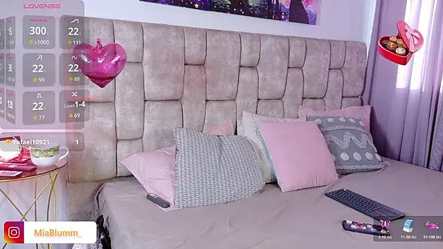 Snapshot of MiiaBlumm_ chatting on 20, 2, 2026 MiiaBlumm online show from 20, 2, 2026