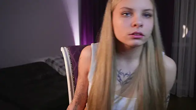 ZofiaPantano online show from 14, 3, 2026