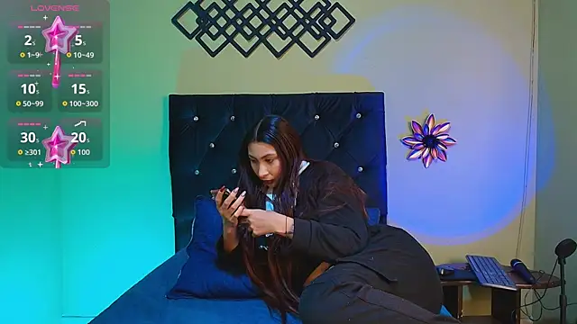 Snapshot of angeldreams15_ chatting on 27, 6, 2026 angeldreams15 online show from 27, 6, 2026
