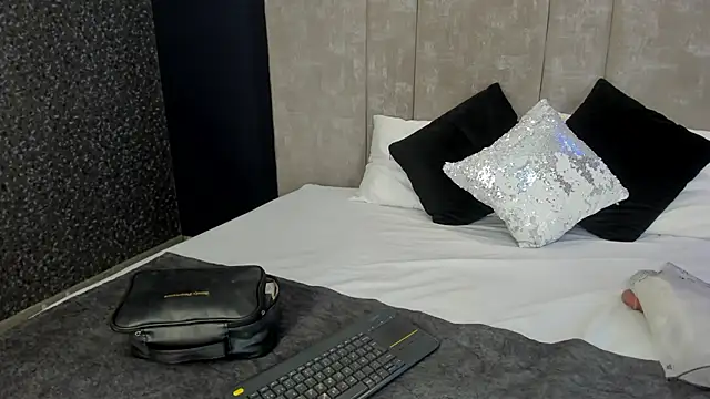 Snapshot of PerlaRogerss_ chatting on 16, 3, 2026 PerlaRogerss online show from 16, 3, 2026