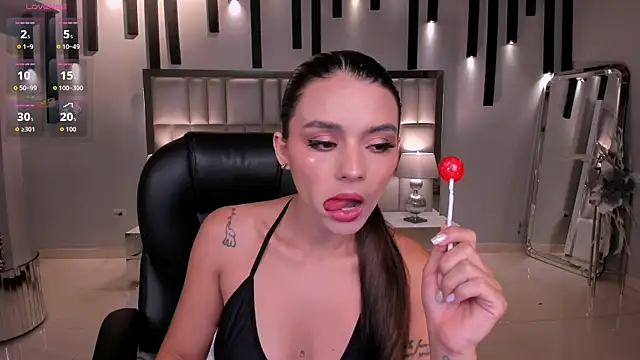 JulietteMoreau online show from 5, 7, 2026