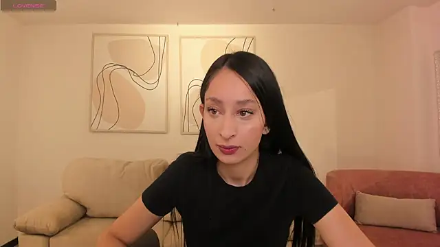 AmaraDivine online show from 17, 7, 2026