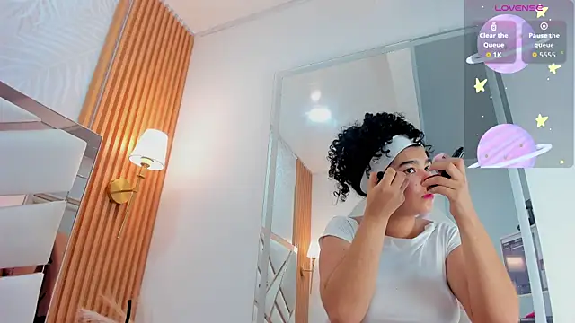  Curly Beauty online show from 24, 3, 2026