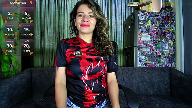 oriana thomson01 online show from 2, 5, 2026